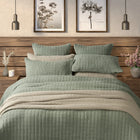 Wanderer | Green waffle cotton quilt